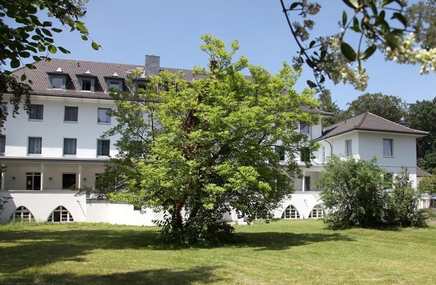 Haus Venusberg Jugendbildungsstaette Bonn Bona Exterior foto