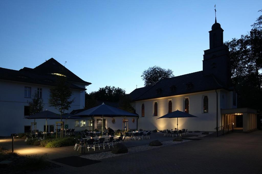 Haus Venusberg Jugendbildungsstaette Bonn Bona Exterior foto